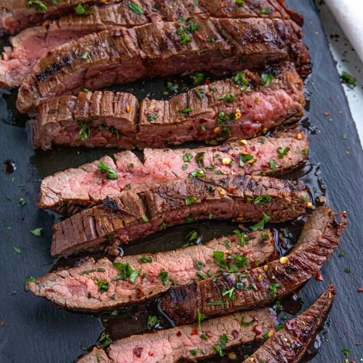 Lagartos de porco preto grelhados